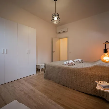 Holiday home Casa La Finestra Sul Porto *